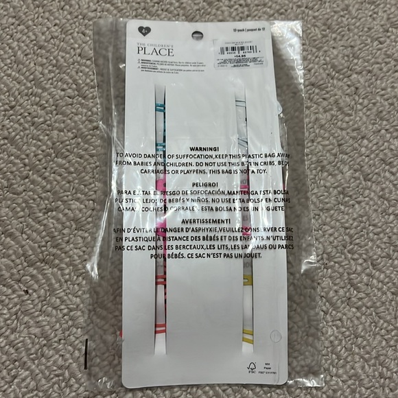 NWT - Set of 12 Hair Clips (6 sets of 2 clips each). - Picture 3 of 5